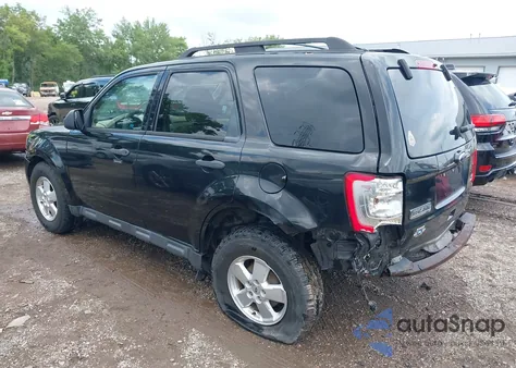 2011 Ford Escape Xlt из США, поврежденный, VIN 1FMCU9DG8BKA69244